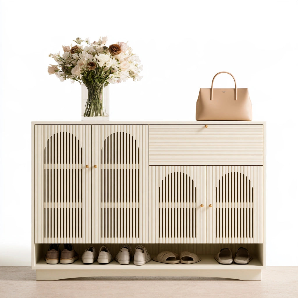 Meuble à chaussures en bois, coloris blanc cassé et beige clair